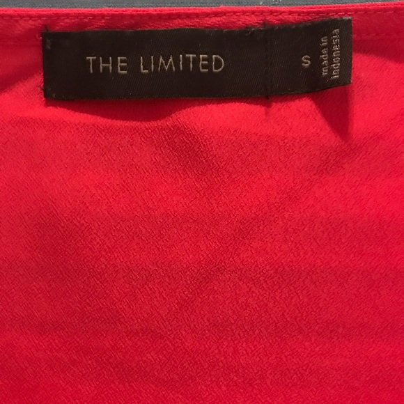 Hot pink ruffled top from The Limited. EUC - Picture 2 of 3
